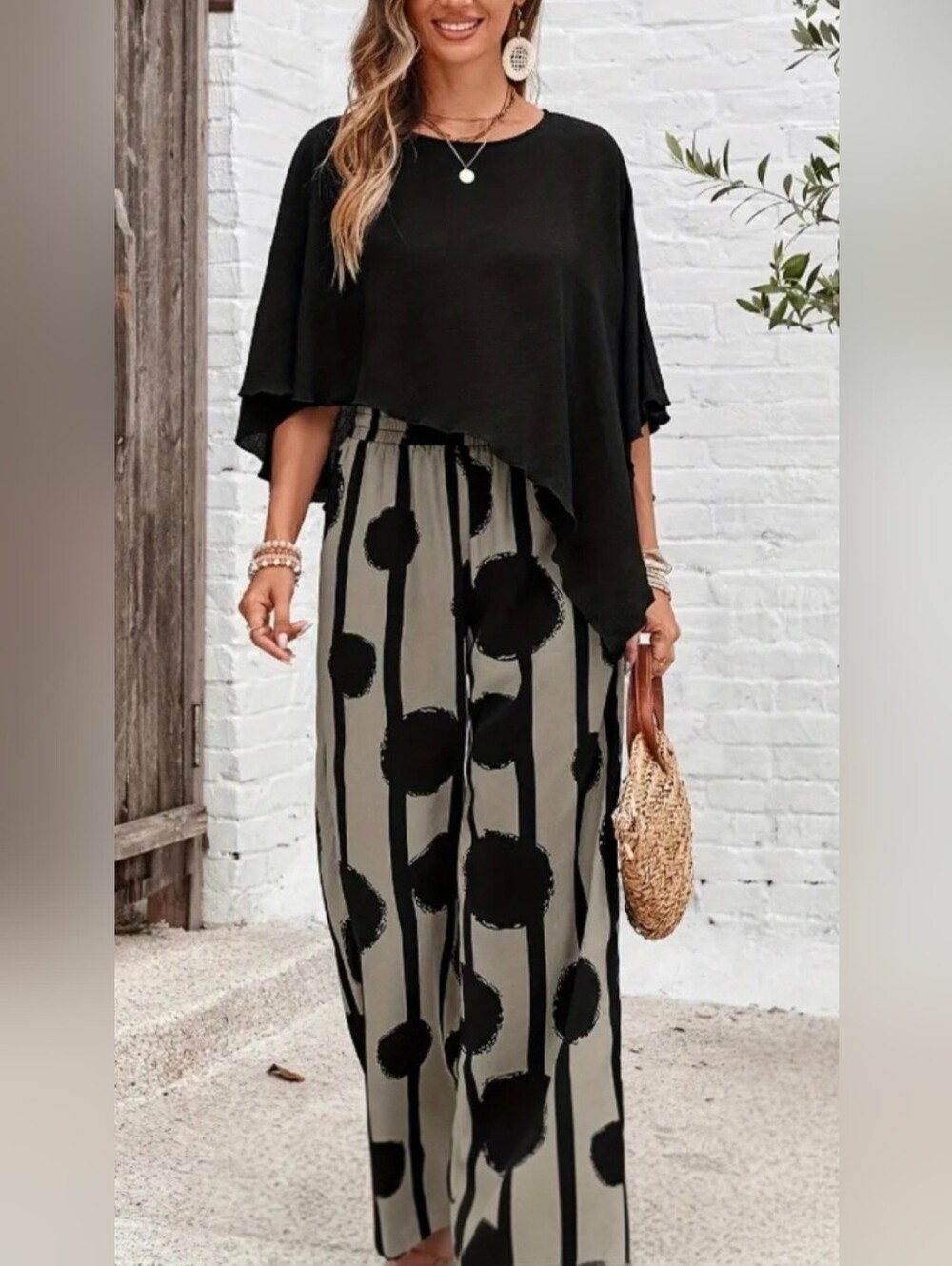 Relaxed Wide-Leg Printed Pants with Black Overlay Top